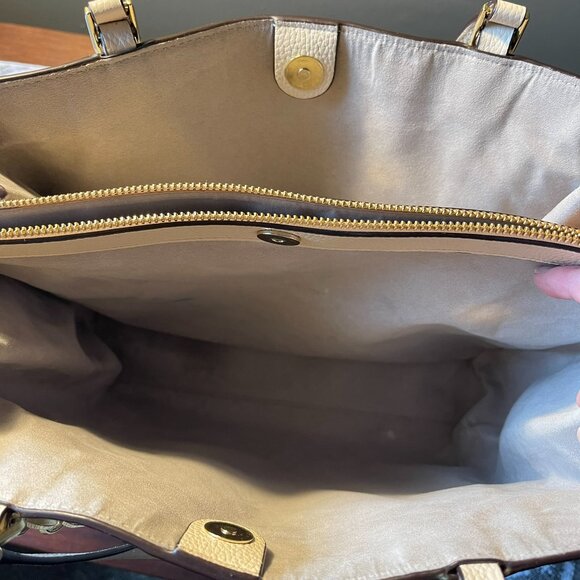 Kate Spade Carlyle Large Tote - Picture 11 of 14